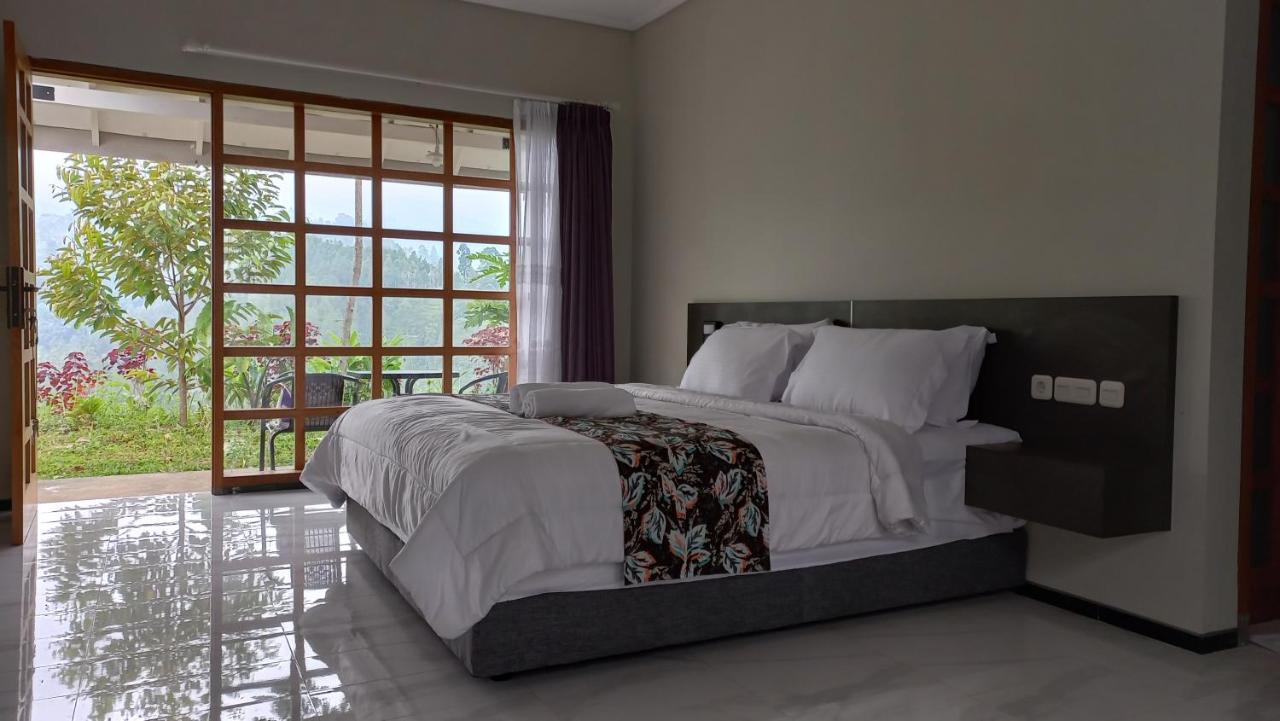 Mountain Ecolodge Malang Esterno foto